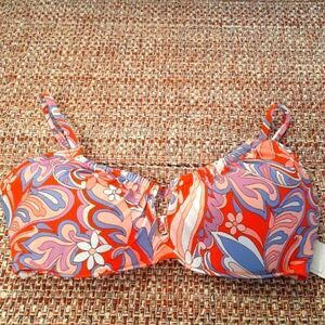 New Shade & Shore Bikini Top Women's New With Tags 34C‎